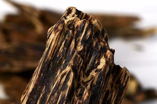 沉香熏材这样用才有效,99 的人已经摆脱失眠困扰,赶紧收藏