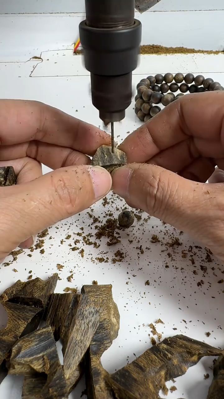 天然野沉香手串加工